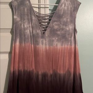 Such a cute and flowy top